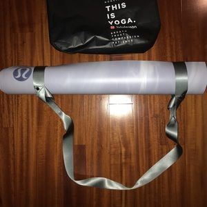 lululemon 3mm reversible yoga matt + strap